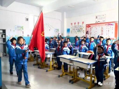 小僵尸消消看